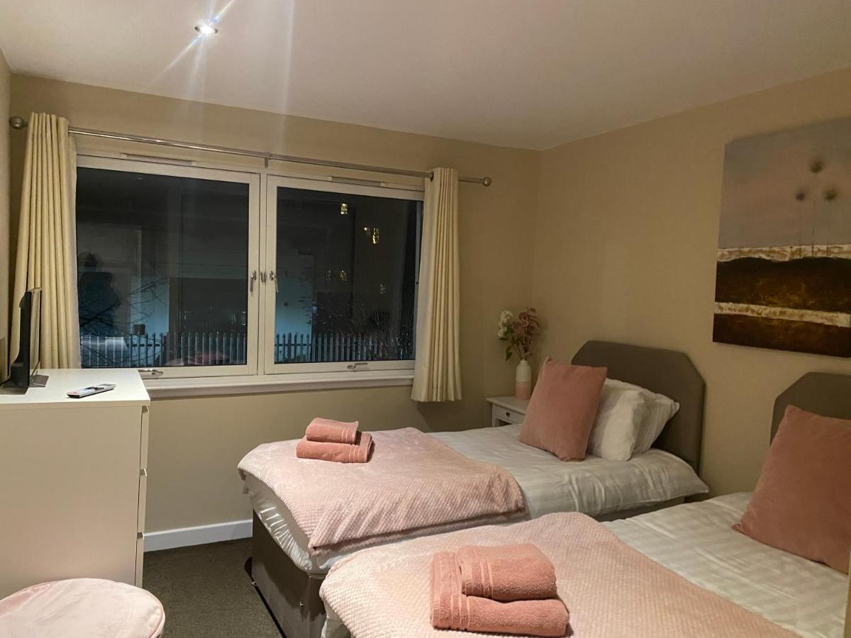 City Centre 2 Bedroom Apartment, Secure Parking. Glasgow Exteriör bild